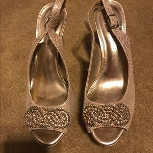 Gold Size 9 Heels